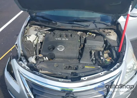 2013 Nissan Altima 3.5 Sv z USA, uszkodzony, nr VIN 1N4BL3AP2DN525072